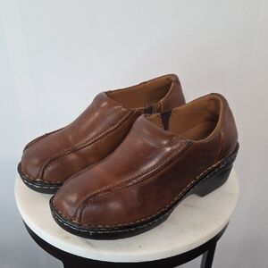 Eastland Womens Brown Leather Slip-On Loafers Size 7.5